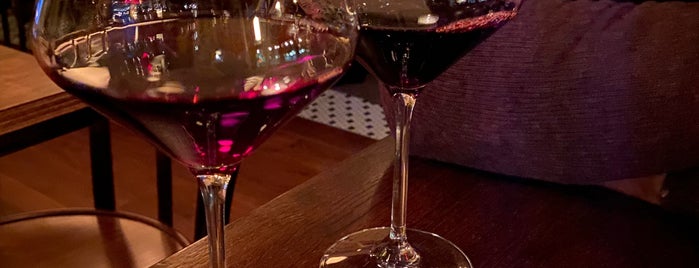 Vin Sur Vingt is one of Wine Bar NY🚕🍷.
