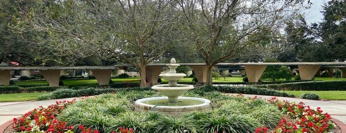 Florida Southern College is one of Lkld places.