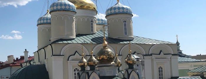 Никольский кафедральный собор is one of Tempat yang Disukai Ruslan.