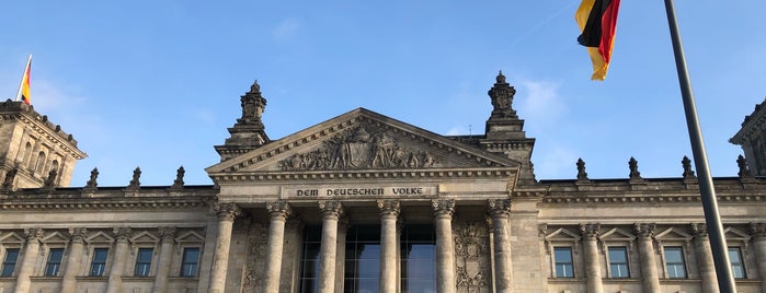 Reichstag is one of Locais curtidos por Ruslan.