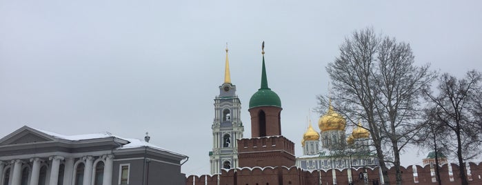 Тульский кремль is one of Tempat yang Disukai Ruslan.