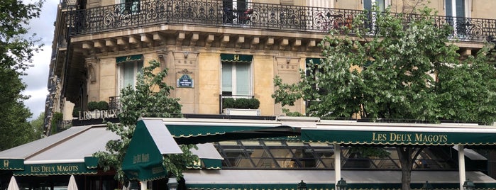 Les Deux Magots is one of Ruslanさんのお気に入りスポット.