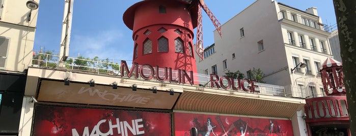 Moulin Rouge is one of Lieux qui ont plu à Ruslan.