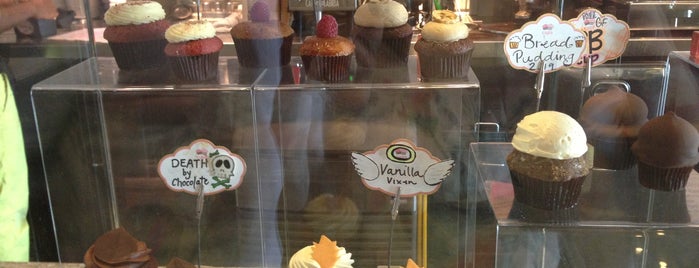 Cups Organic Cupcakes is one of San Diego Vegan Options.
