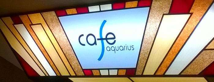 Cafe Aquarius is one of สถานที่ที่ Ryan ถูกใจ.