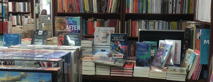 Librería Coyoacán is one of Libros DF.