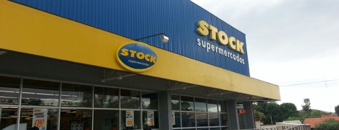 Supermercado Stock is one of Tempat yang Disukai Mike.