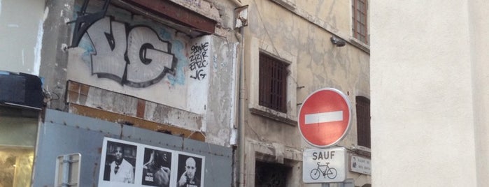 Rue des Arts is one of Marseille.