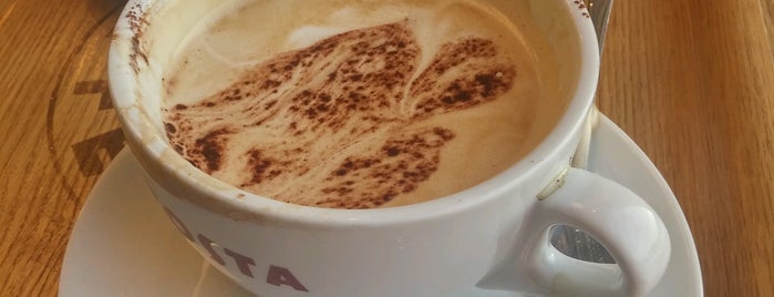 Costa Coffee is one of Opolskie kawiarnie.