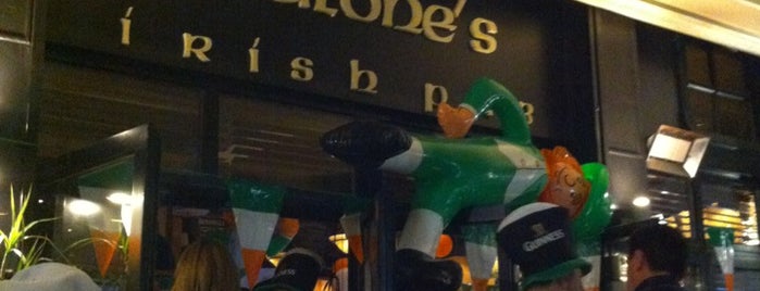 Molly Malone's Irish Pub is one of a8hva.