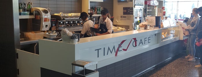 Time Cafe is one of Locais salvos de Daniele.