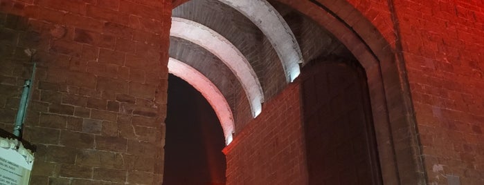 Porta San Frediano is one of Флоренция.