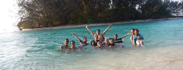Pulau Air is one of Tempat Wisata favorite.