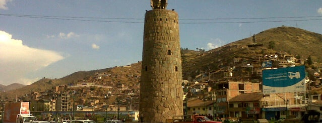 Óvalo de Pachacútec is one of Perú.