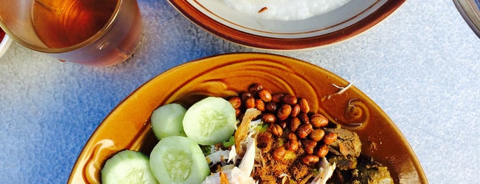 Bubur Ayam PR is one of Bandung's foods.