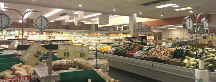 Super L Ranch Market is one of Retail Stores.