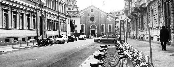 BikeMi 051 - Santa Maria delle Grazie is one of M.