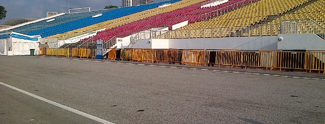 Marina Bay Street Circuit is one of Formula 1.