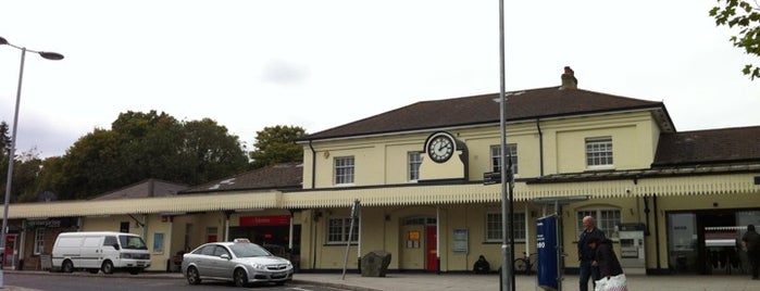 Winchester Railway Station (WIN) is one of UK Train Stations.