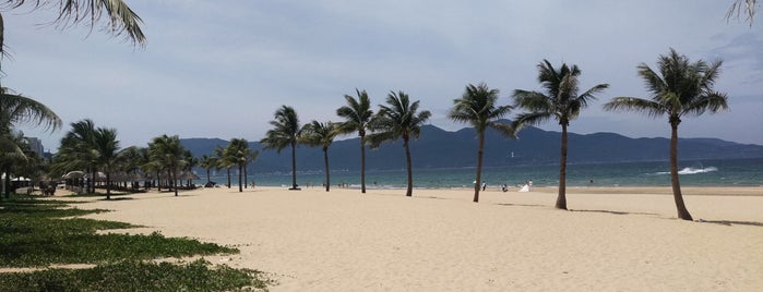 Beach Club is one of Da Nang.