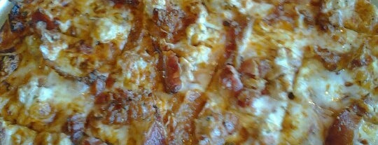 Imo's Pizza is one of Mark : понравившиеся места.