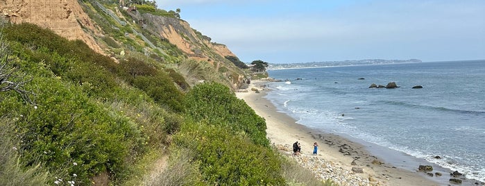 La Piedra State Beach is one of LA Gems.
