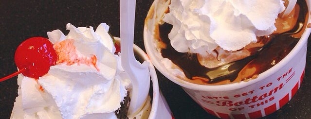 Freddy's Frozen Custard & Steakburgers is one of Maria’s Liked Places.