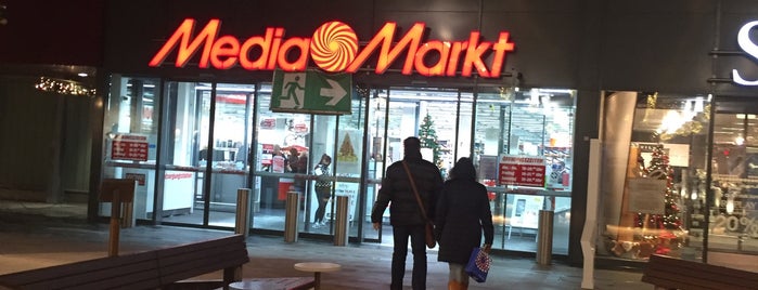 MediaMarkt is one of Media_Märkte 1/2.