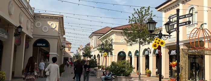 Fashion Park Outlet is one of Tijana : понравившиеся места.
