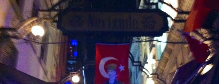 Nevizade is one of istanbuldaysan istanbulu yaşayacaksın:).