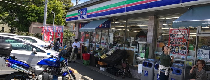 スリーエフ 西小磯店 is one of コンビニ.