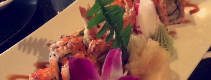 Komoon Thai Sushi & Ceviche is one of Awesome Vietnamese/Asian spots!.