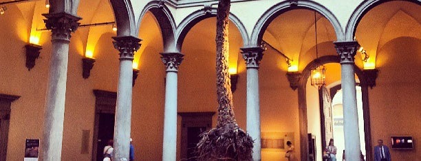 Palazzo Strozzi is one of Tiffanyさんの保存済みスポット.