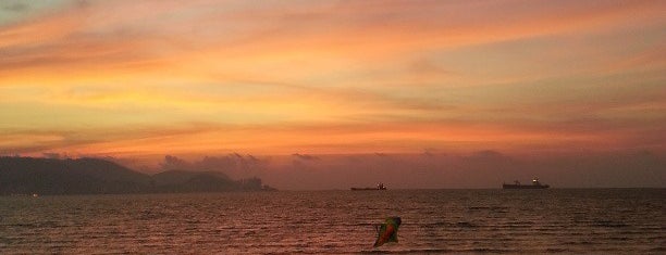 Pantai Bagan Ajam is one of สถานที่ที่ ꌅꁲꉣꂑꌚꁴꁲ꒒ ถูกใจ.