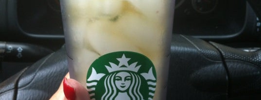 Starbucks is one of Arthurさんのお気に入りスポット.