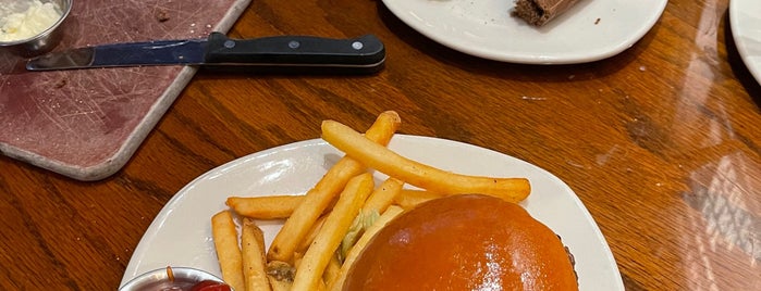 Outback Steakhouse is one of Guide to Lake Forest's best spots.
