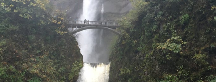 Multnomah Falls is one of Oregon - The Beaver State (2/2).