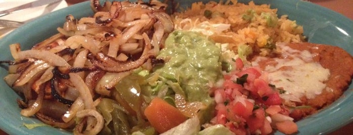 Jalisco Authentic Mexican Restaurant is one of Posti che sono piaciuti a Richard.