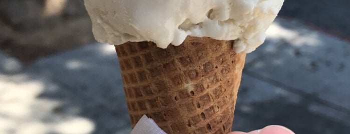 Salt & Straw is one of Heidi : понравившиеся места.