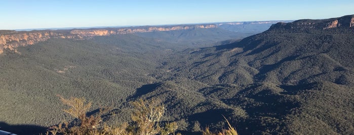 Sublime Point Lookout is one of Sydney.