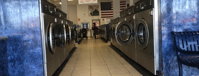 Magic Wash Laundromat is one of Vegas 2011.