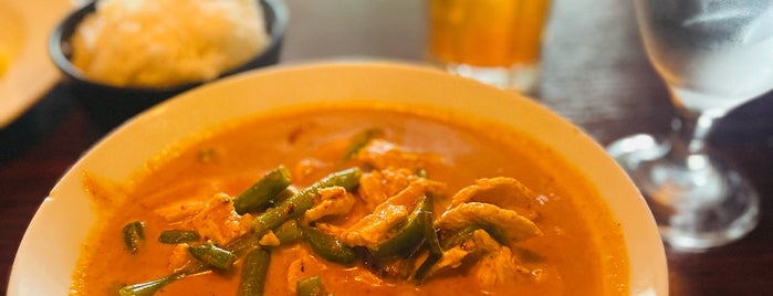 Bangkok Bay Thai Restaurant is one of Dinner.