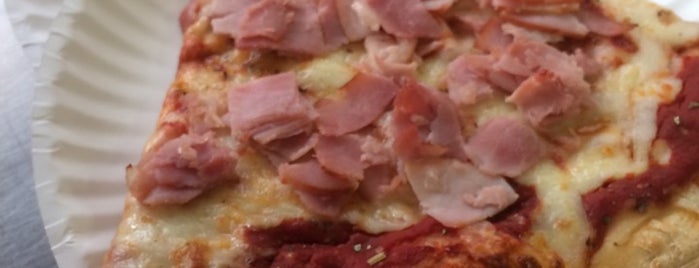 Jupiter Farms Pizza is one of We Should Go.