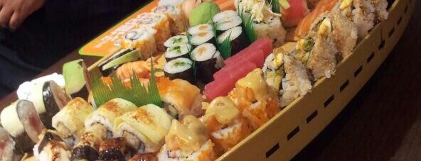Sushi Yoshi is one of Orte, die yazeed gefallen.