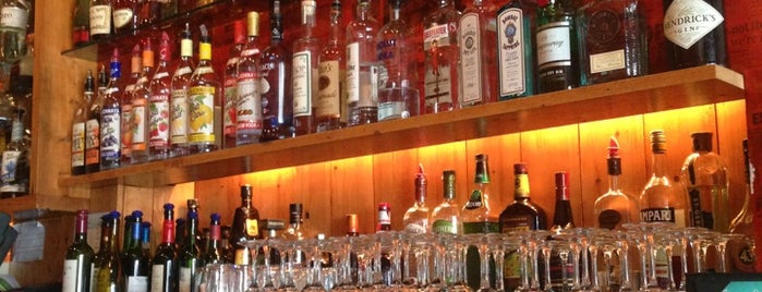 27 Mix is one of The 9 Best Places for Liqueurs in Newark.