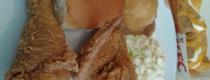 KFC Bukit Gambir is one of ꌅꁲꉣꂑꌚꁴꁲ꒒さんのお気に入りスポット.