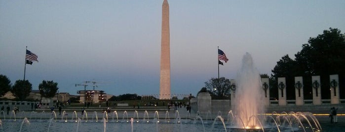 Мемориал второй мировой войны is one of Washington DC.