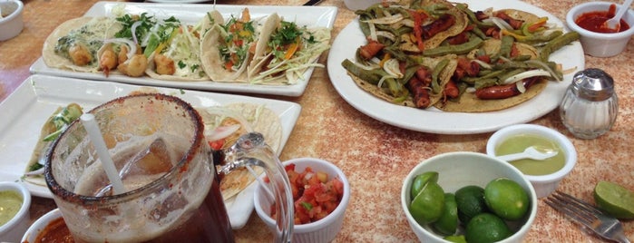 Tacos Pampas is one of Posti che sono piaciuti a Georgina.