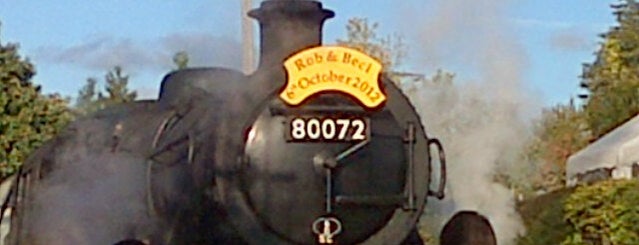 Chinnor & Princes Risborough Railway is one of Tempat yang Disukai Carl.