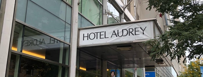 Hotel Audrey is one of Chicago Points of Interest.